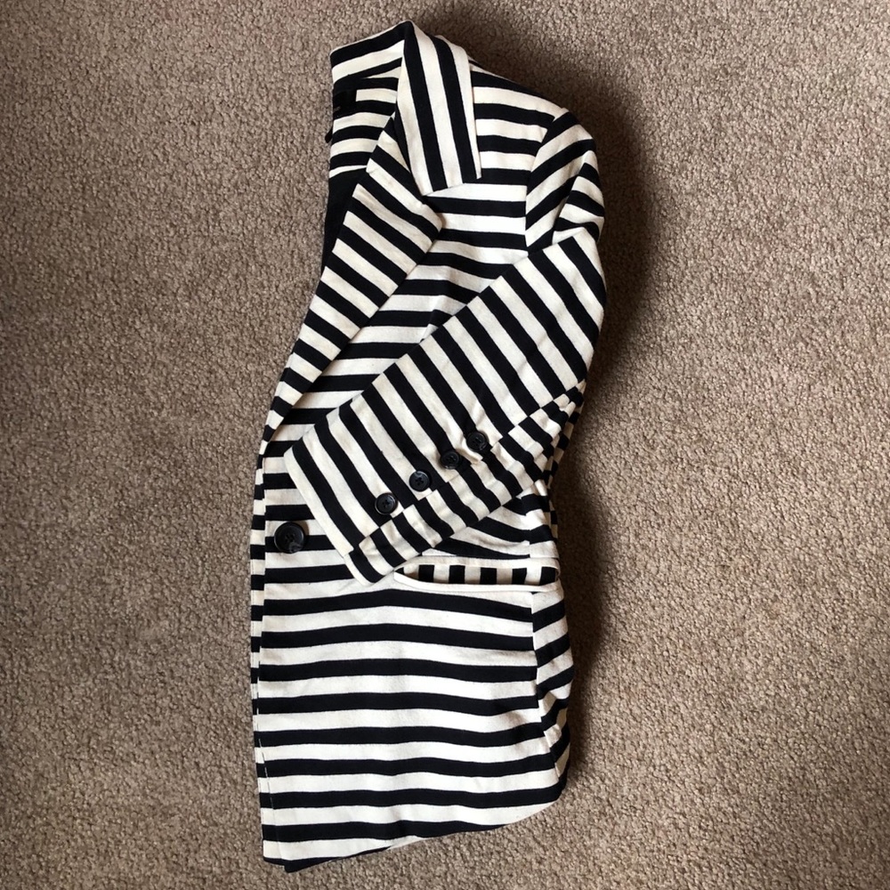 💛 Great striped knit blazer